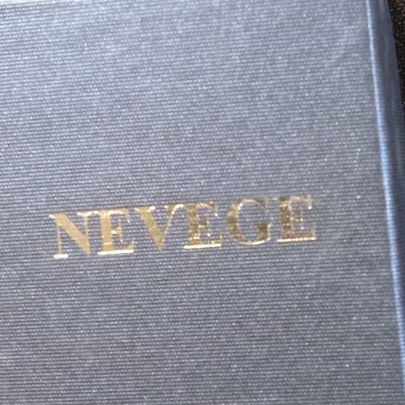 Elegant Gold Plated Statement Choker/Bracelet Snake Chain Extendable Hook Clasp - Picture 5 of 6